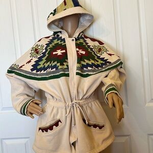 BEEWEAR  off white hooded flies hip length jacket . Southwest design M